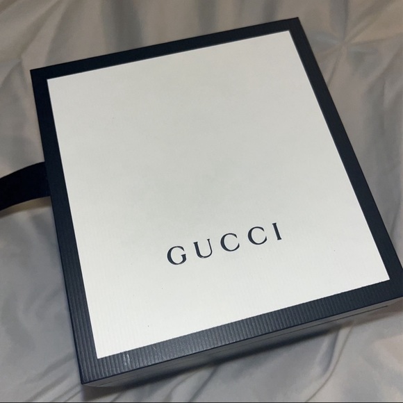 Gucci Swiss g-timeless watch - Picture 7 of 8